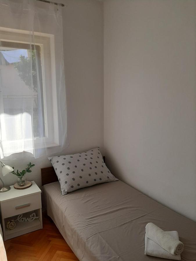 Giovanna - Spacious Lovely Apartment スペタル エクステリア 写真