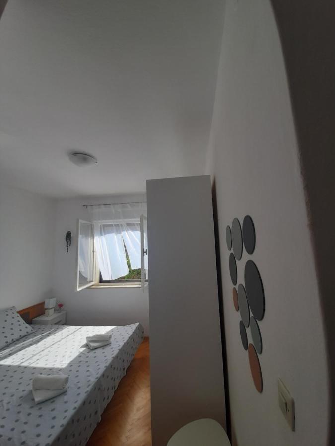 Giovanna - Spacious Lovely Apartment スペタル エクステリア 写真