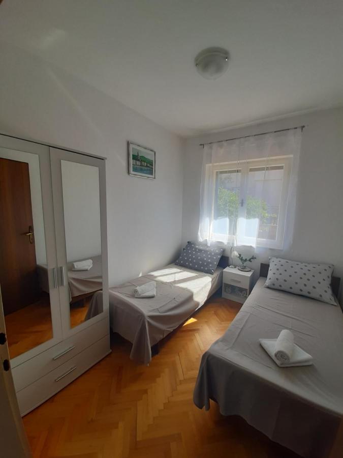Giovanna - Spacious Lovely Apartment スペタル エクステリア 写真