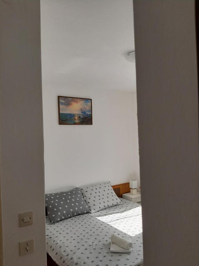 Giovanna - Spacious Lovely Apartment スペタル エクステリア 写真