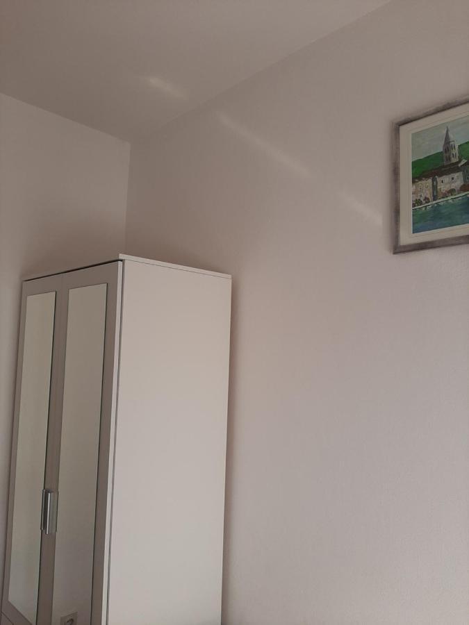 Giovanna - Spacious Lovely Apartment スペタル エクステリア 写真