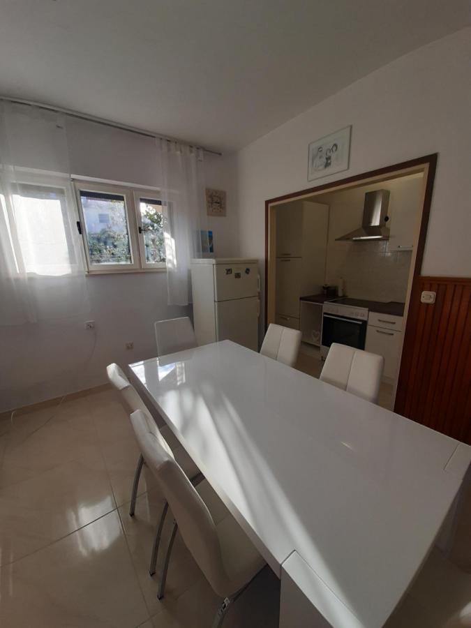 Giovanna - Spacious Lovely Apartment スペタル エクステリア 写真
